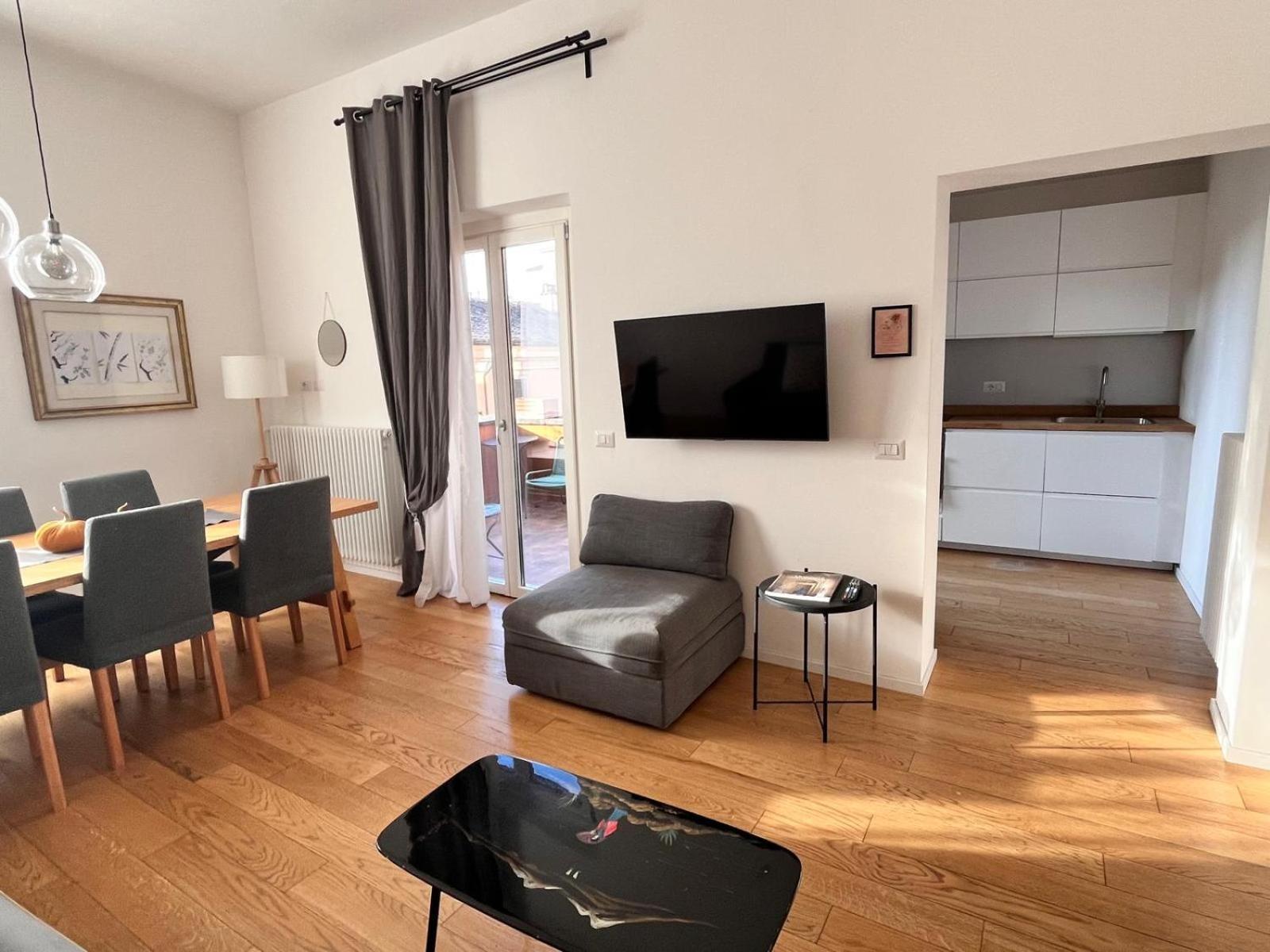 Dieci At Spanish Step - Belsiana Luxury Hébergement de vacances Rome